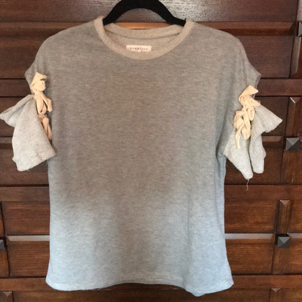 Short sleeve sweat shirt